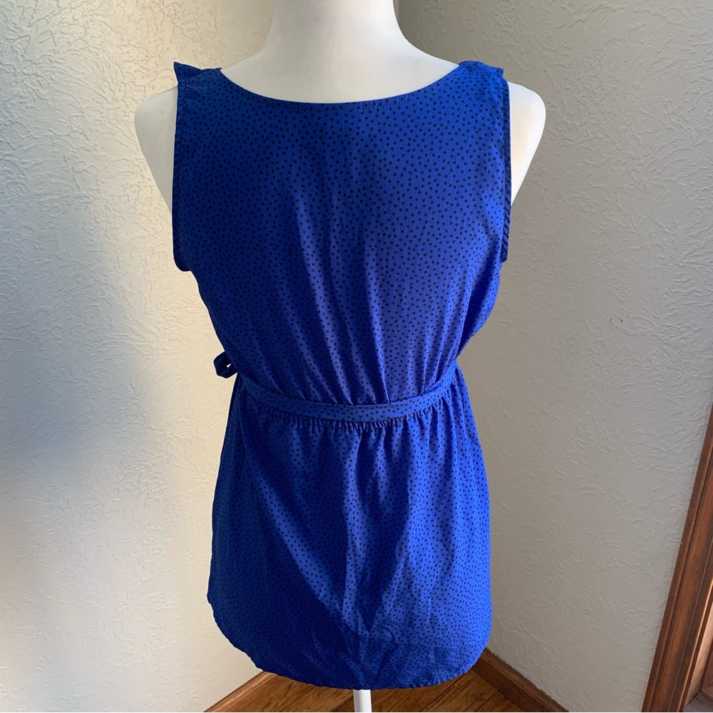 Motherhood Maternity | Royal Blue w/ Black dots Ruffle Blouse Tank Top | Sz S - Picture 4 of 13